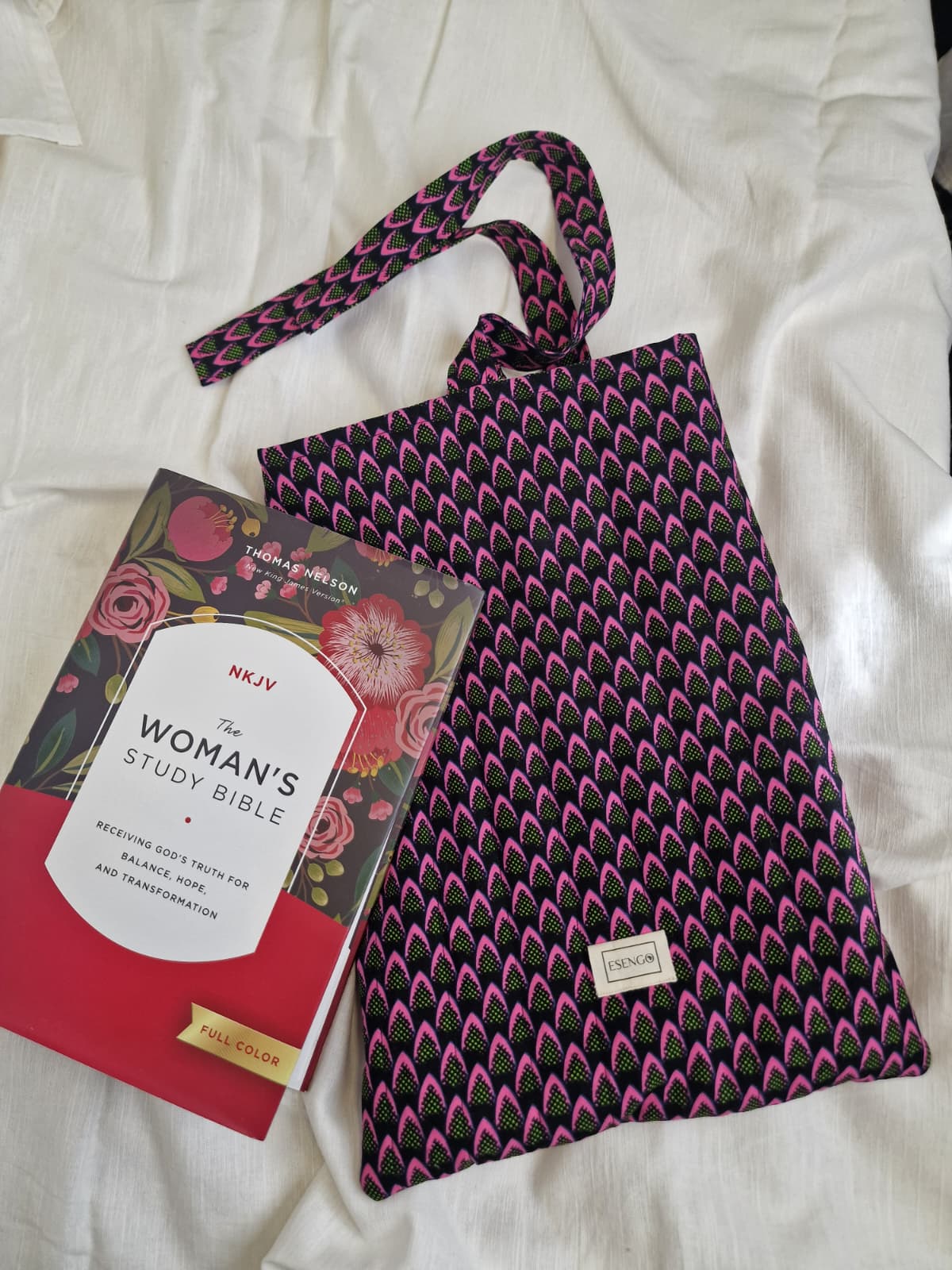 Beautiful Book /Kindle /Ipad Sleeve