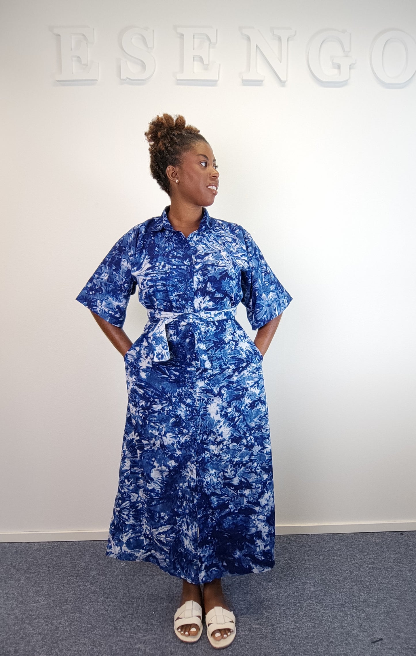 Kitoko - Collared midi dress