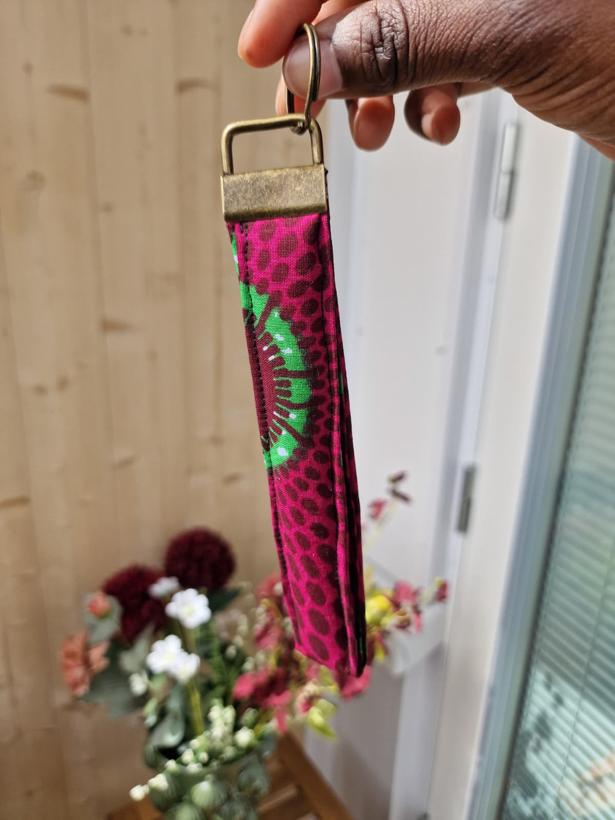 Wristlet keychain