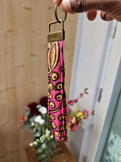 Wristlet keychain